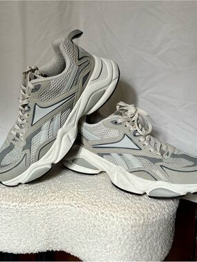 Reebok Men's Mesh Trainer Sneakers - Light Gray